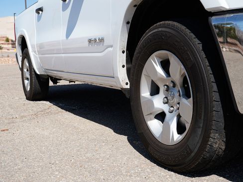 Used 2025 RAM 1500 Big Horn image 4