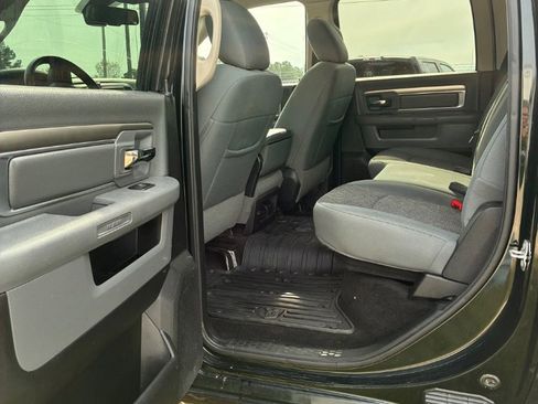 Used 2017 RAM 2500 Big Horn image 6