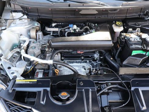 Used 2015 Nissan Rogue S AWD/4WD image 37