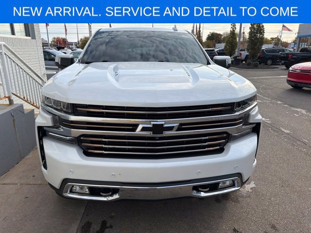 Used 2021 Chevrolet Silverado 1500 High Country w/ Technology Package AWD/4WD image 3