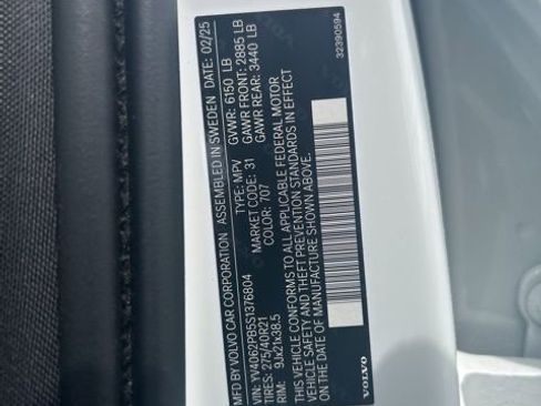 Certified 2025 Volvo XC90 B6 Plus AWD/4WD image 28