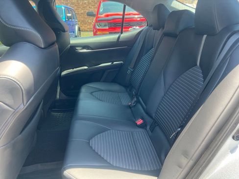 Used 2024 Toyota Camry SE FWD image 19