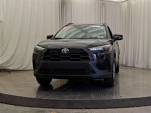 Certified 2026 Toyota Corolla Cross LE AWD/4WD image 4