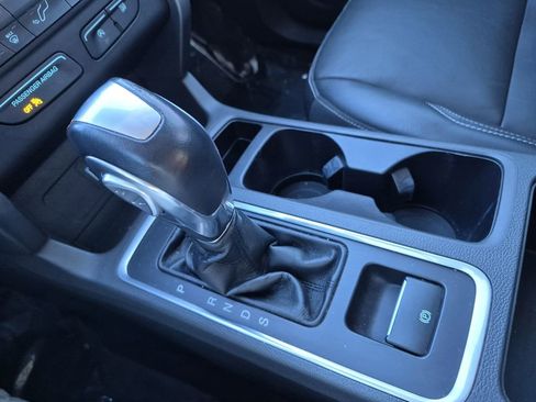 Used 2018 Ford Escape SEL image 24