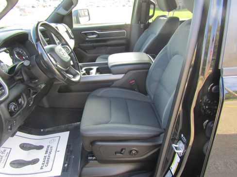 Used 2021 RAM 1500 Big Horn image 13