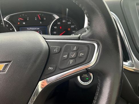 Used 2020 Chevrolet Equinox LT image 21