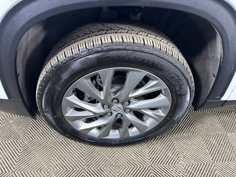 New 2026 Buick Enclave Preferred w/ Power Package image 10