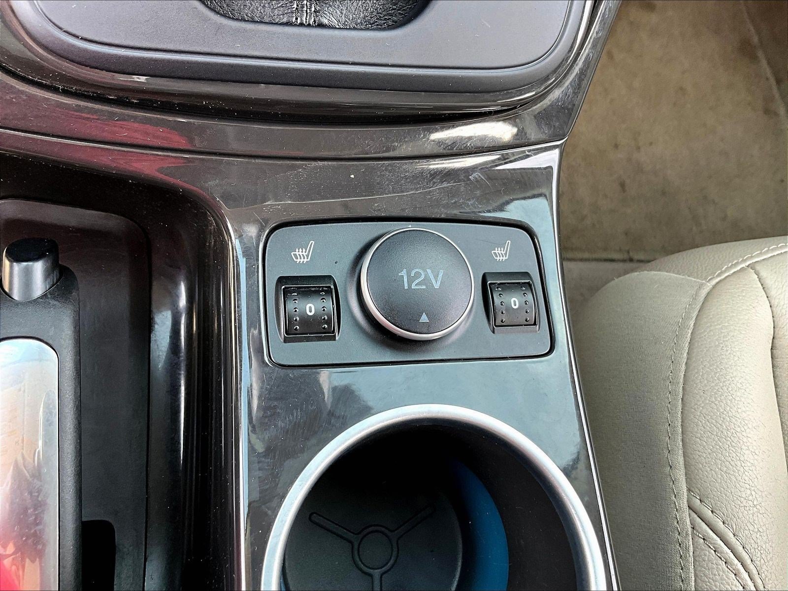 Used 2014 Ford Escape Titanium FWD image 16