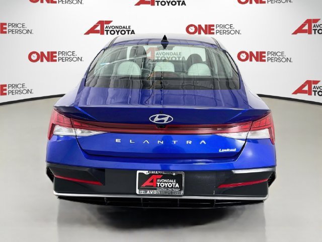 Used 2025 Hyundai Elantra Limited FWD image 6