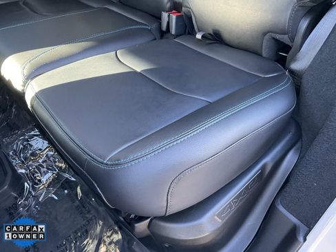 Used 2023 Jeep Wrangler Unlimited Rubicon 4xe w/ Steel Bumper Group image 29