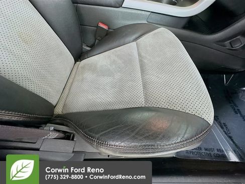 Used 2013 Ford Edge SEL AWD/4WD image 27