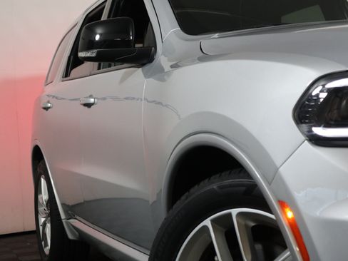 Used 2024 Dodge Durango GT RWD image 3