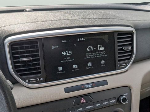 Used 2022 Kia Sportage LX image 34