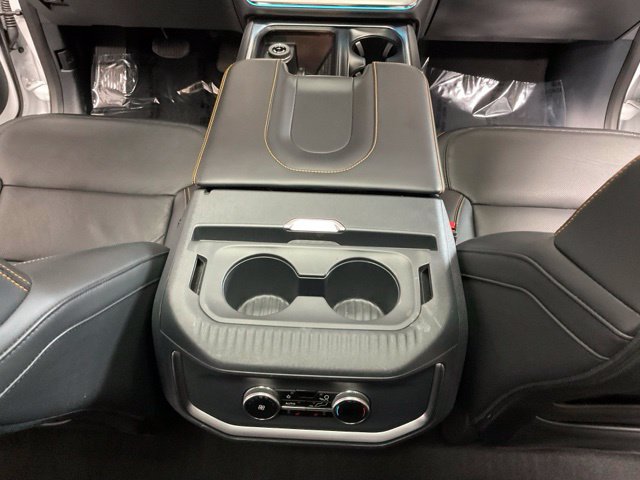 Used 2025 Ford Expedition Tremor AWD/4WD image 29