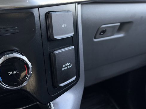 Used 2023 Ford F150 Lariat w/ Trailer Tow Package image 24