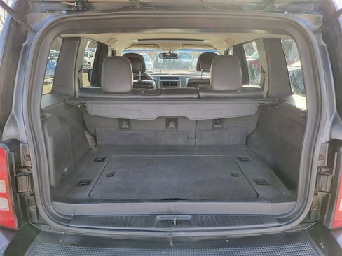 Used 2012 Jeep Liberty Sport AWD/4WD image 12