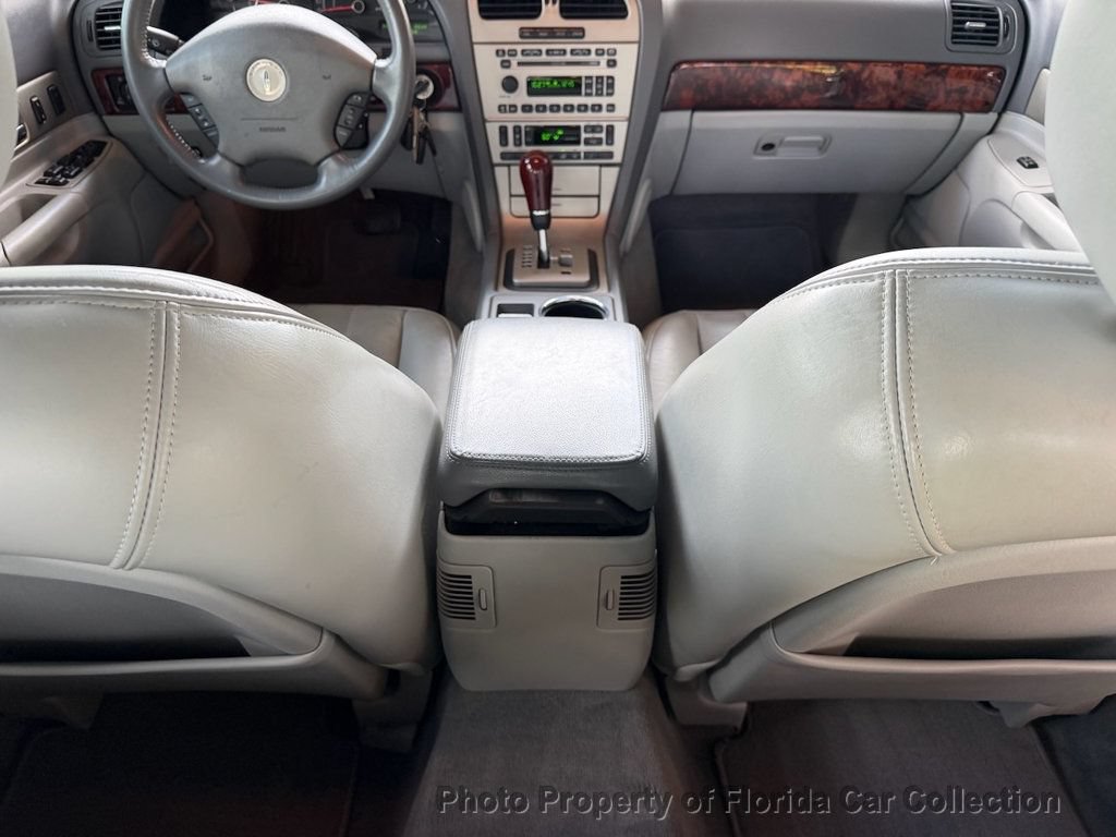 Used 2004 Lincoln LS RWD image 44
