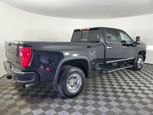 New 2026 Chevrolet Silverado 3500 High Country w/ Technology Package image 4