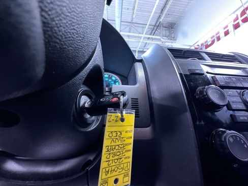 Used 2012 Ford Escape Limited image 17