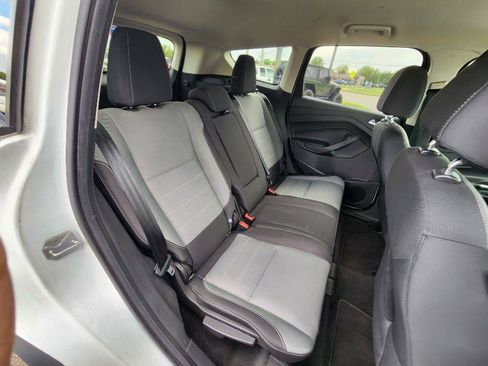 Used 2016 Ford Escape SE AWD/4WD image 19
