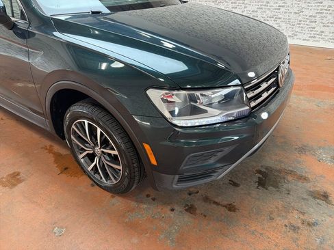 Used 2019 Volkswagen Tiguan SE FWD image 9