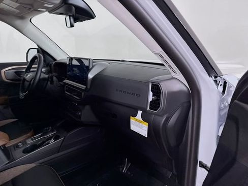 New 2026 Ford Bronco Sport Outer Banks image 27