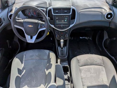 Used 2017 Chevrolet Sonic LT FWD image 14