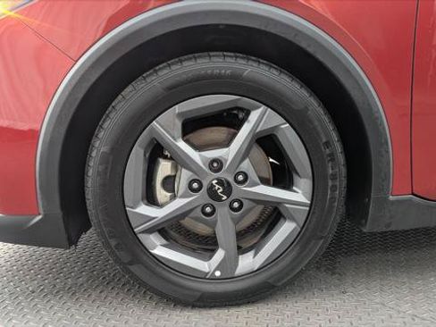 Used 2025 Kia K4 FWD image 28