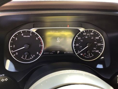 Used 2023 Nissan Rogue S AWD/4WD image 14