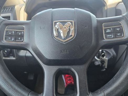 Used 2013 RAM 1500 Express RWD image 9