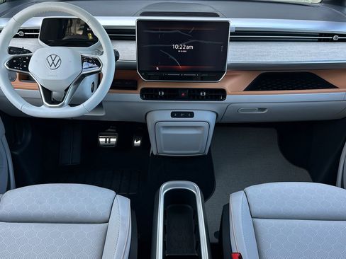 New 2025 Volkswagen ID. Buzz 1st Edition image 11