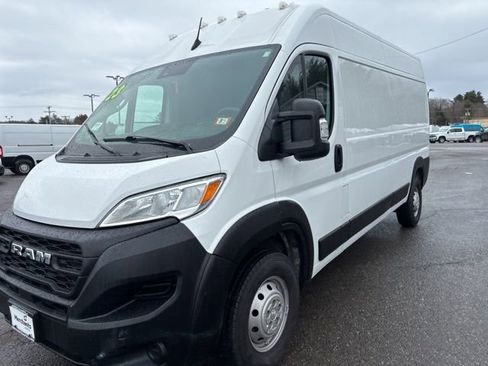 Used 2023 RAM ProMaster 2500 image 4
