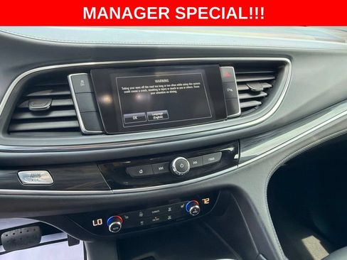 Used 2019 Buick Enclave Essence FWD image 26