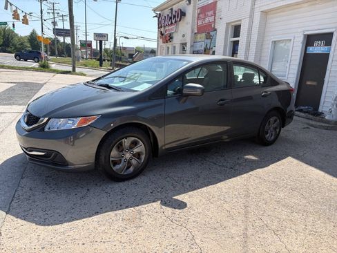 Used 2015 Honda Civic LX image 3