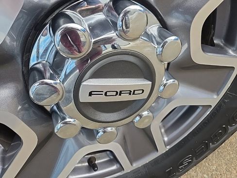 Used 2023 Ford F250 Lariat image 34