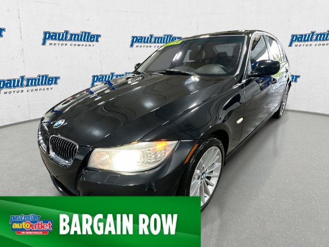 Used 2011 BMW 335i xDrive Sedan AWD/4WD image 1