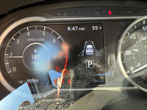 New 2025 Nissan Versa SV w/ Trunk Package image 19