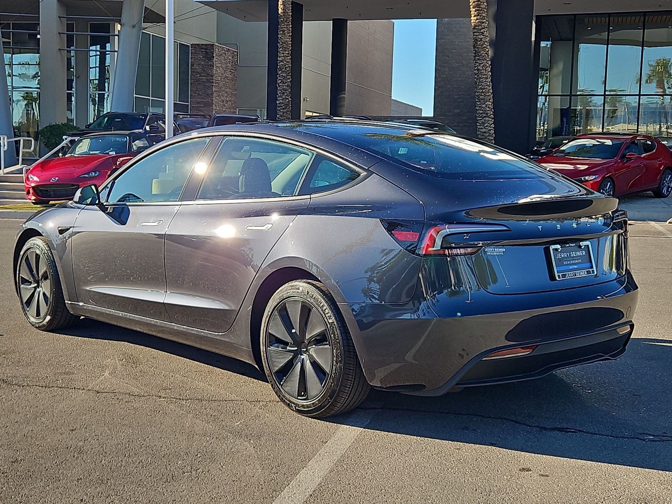 Used 2025 Tesla Model 3 Long Range RWD image 3