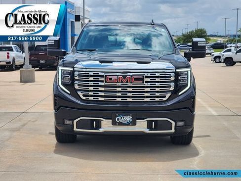 Used 2025 GMC Sierra 1500 Denali w/ Denali Reserve Package AWD/4WD image 5