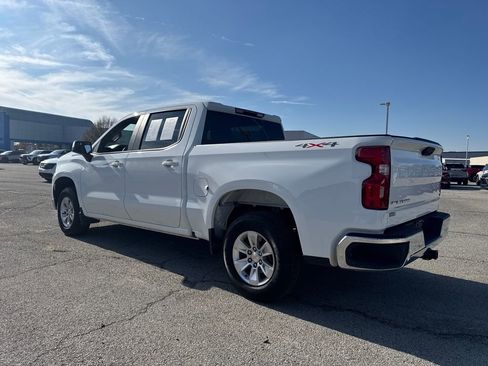 Used 2025 Chevrolet Silverado 1500 LT image 4