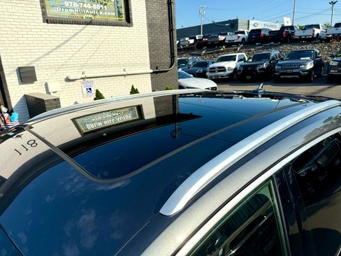 Used 2021 Audi SQ5 Premium Plus w/ Premium Plus Package image 19