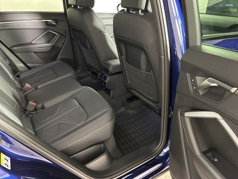 Used 2025 Audi Q3 2.0T Premium w/ Convenience Package image 12