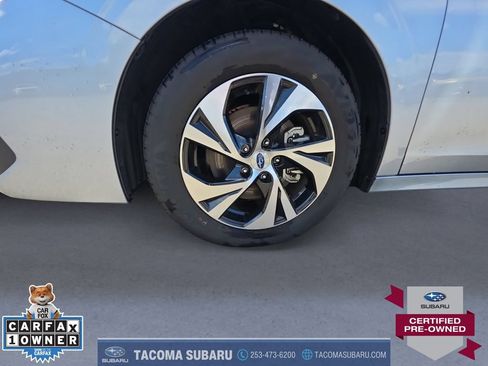 Used 2025 Subaru Legacy Premium AWD/4WD image 9