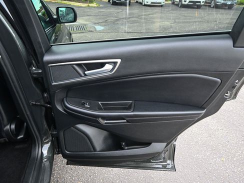Used 2023 Ford Edge SEL AWD/4WD image 30