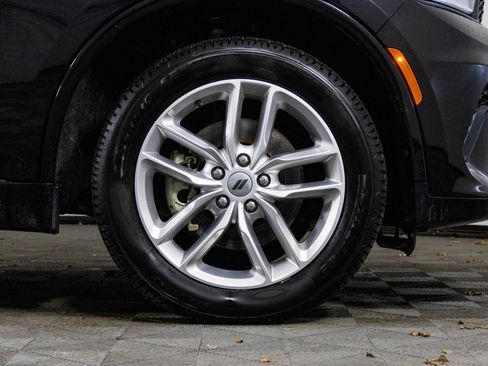 Used 2023 Dodge Durango GT image 40