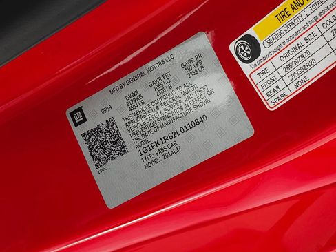 Used 2020 Chevrolet Camaro ZL1 RWD image 36