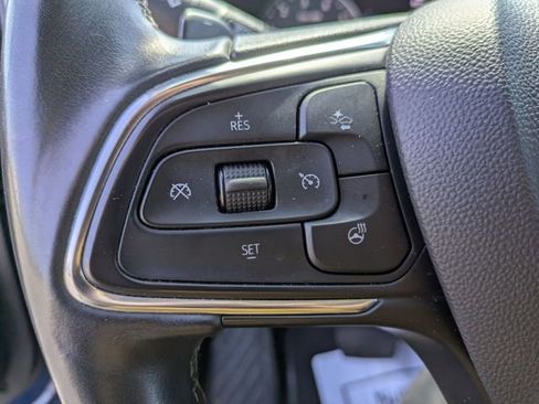 Used 2023 Buick Envision Essence image 17