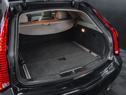 Used 2014 Cadillac CTS V image 70