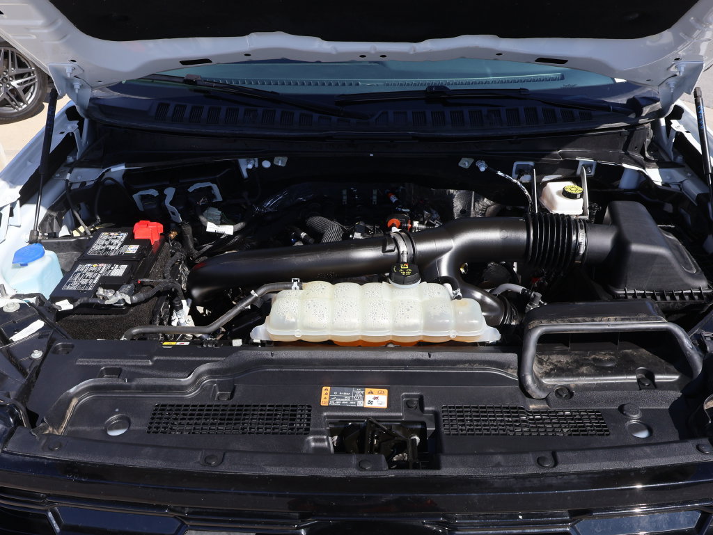 Used 2025 Ford Expedition Platinum AWD/4WD image 47