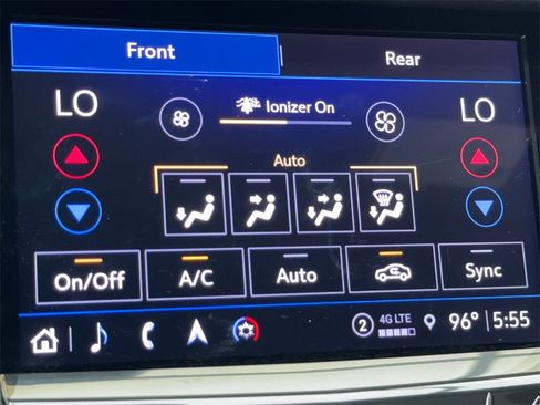 Used 2024 Cadillac XT6 Sport image 27